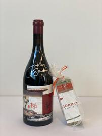 Jordan Spieth Autographed Bottle of Wine + Golf Balls 202//269
